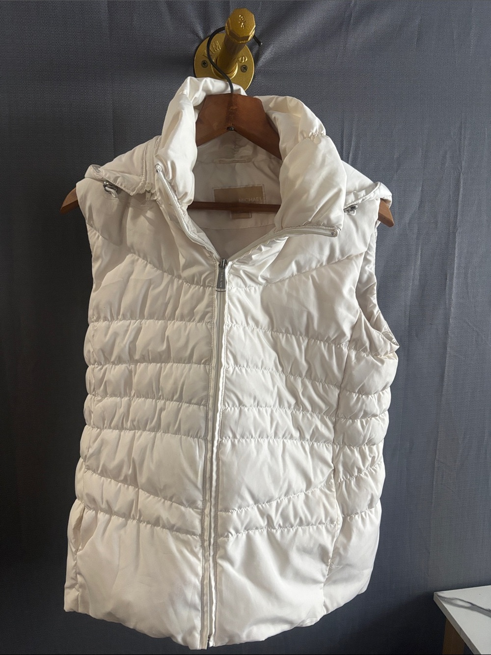 MICHAEL Michael Kors Cream-White Puffer Vest